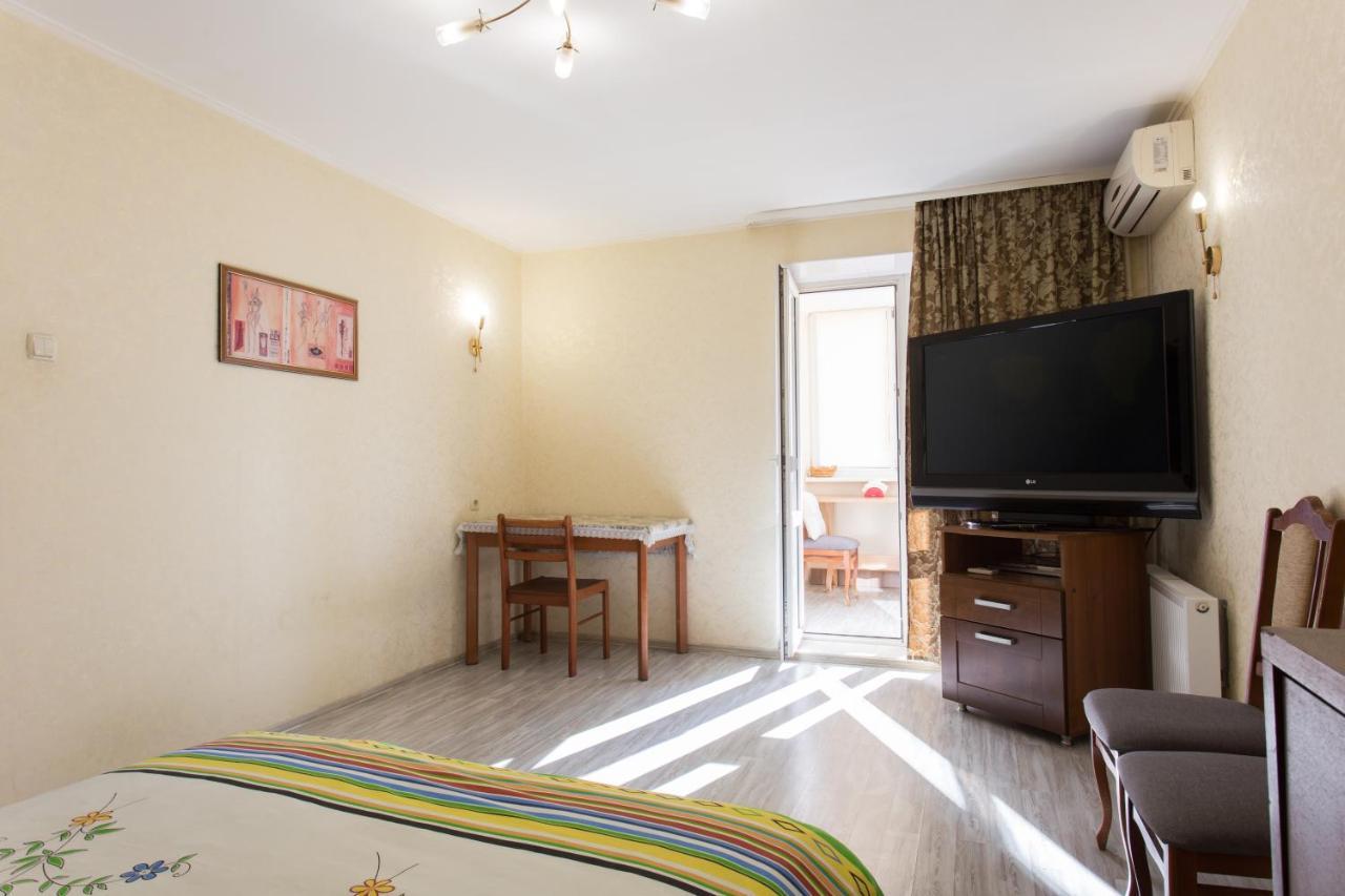 Appartement Moskovskyi avenue à Kharkiv Extérieur photo